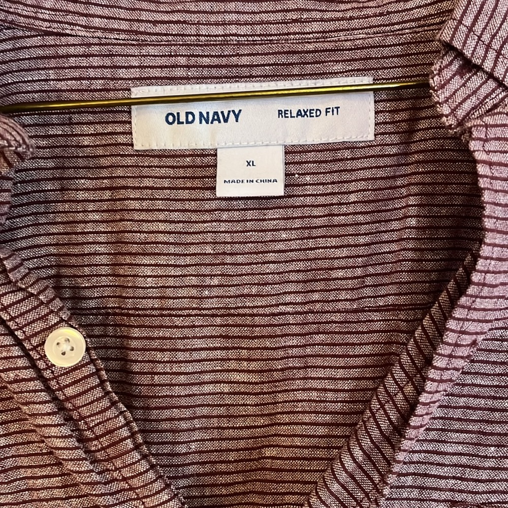 XL Button Up - Picture 2 of 2